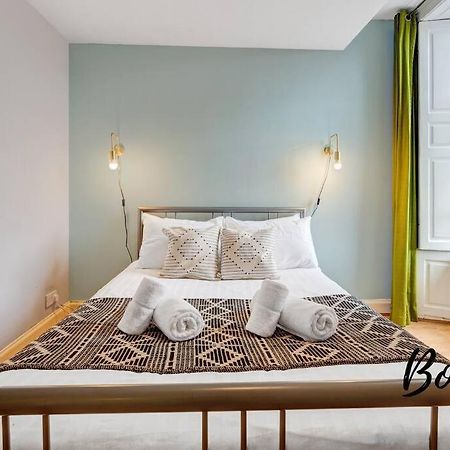 Monge Suite Old Town 2Br-1Ba, Near Royal Mile By Bonjour Residences เอดินบะระ ภายนอก รูปภาพ