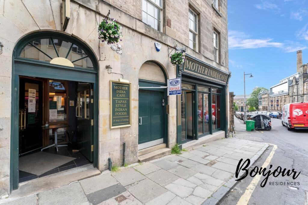 Monge Suite Old Town 2Br-1Ba, Near Royal Mile By Bonjour Residences เอดินบะระ ภายนอก รูปภาพ
