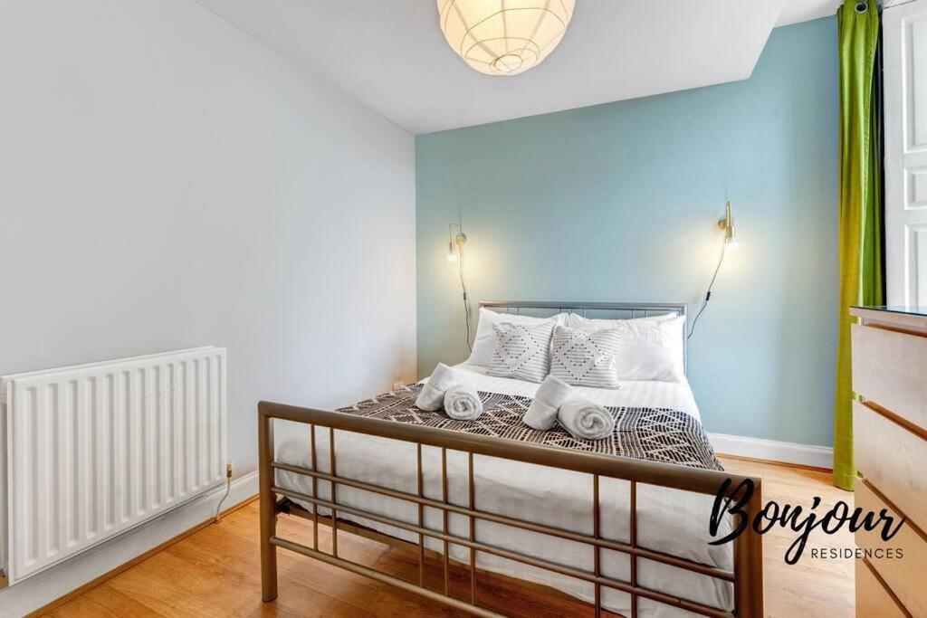 Monge Suite Old Town 2Br-1Ba, Near Royal Mile By Bonjour Residences เอดินบะระ ภายนอก รูปภาพ
